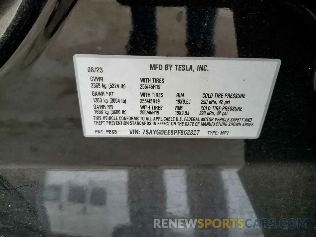 12 Photograph of a damaged car 7SAYGDEE8PF862827 TESLA MODEL Y 2023