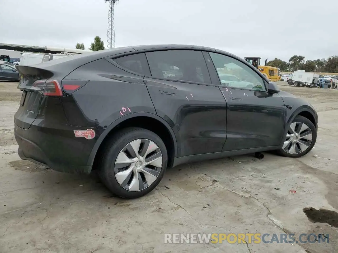 3 Photograph of a damaged car 7SAYGDEE8PF862827 TESLA MODEL Y 2023