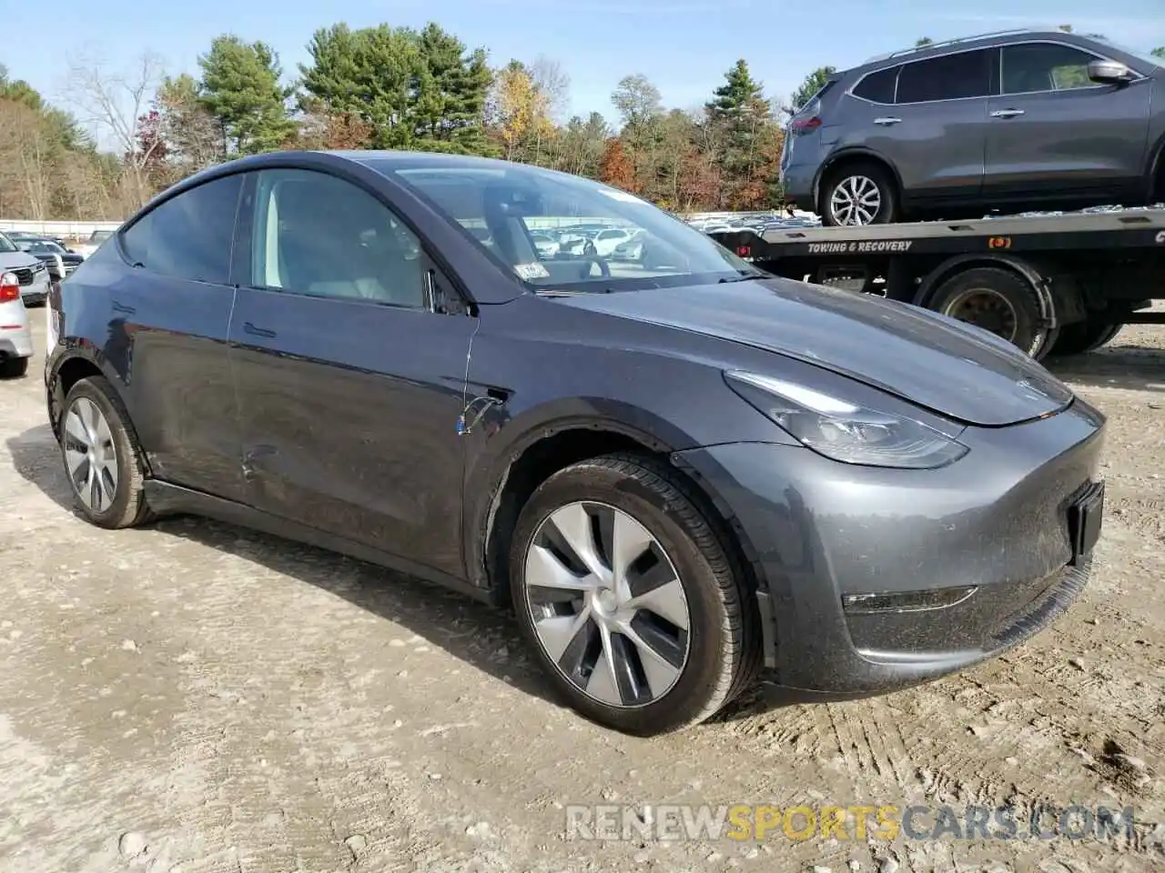 4 Photograph of a damaged car 7SAYGDEE8PF868515 TESLA MODEL Y 2023