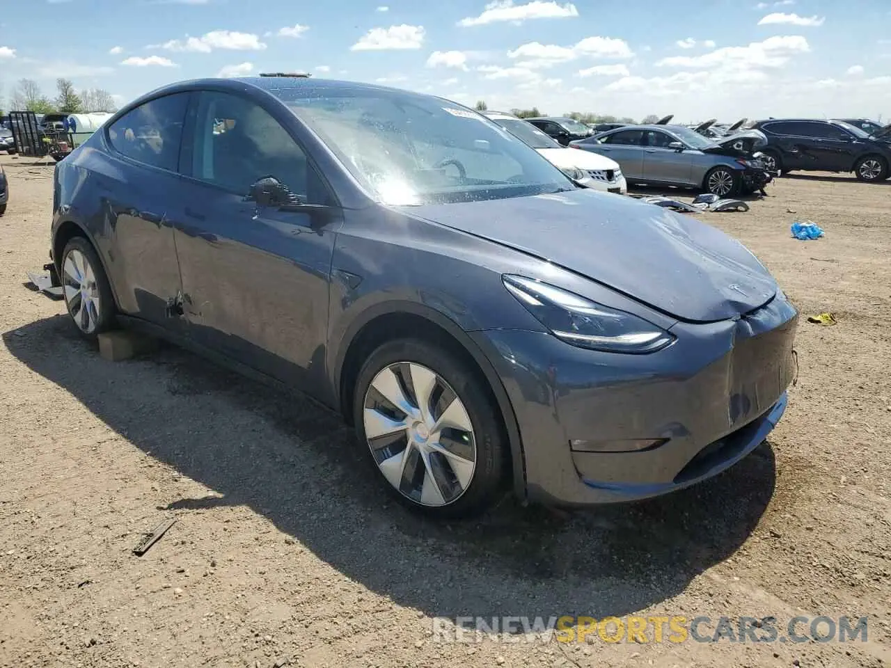 4 Photograph of a damaged car 7SAYGDEE8PF869440 TESLA MODEL Y 2023