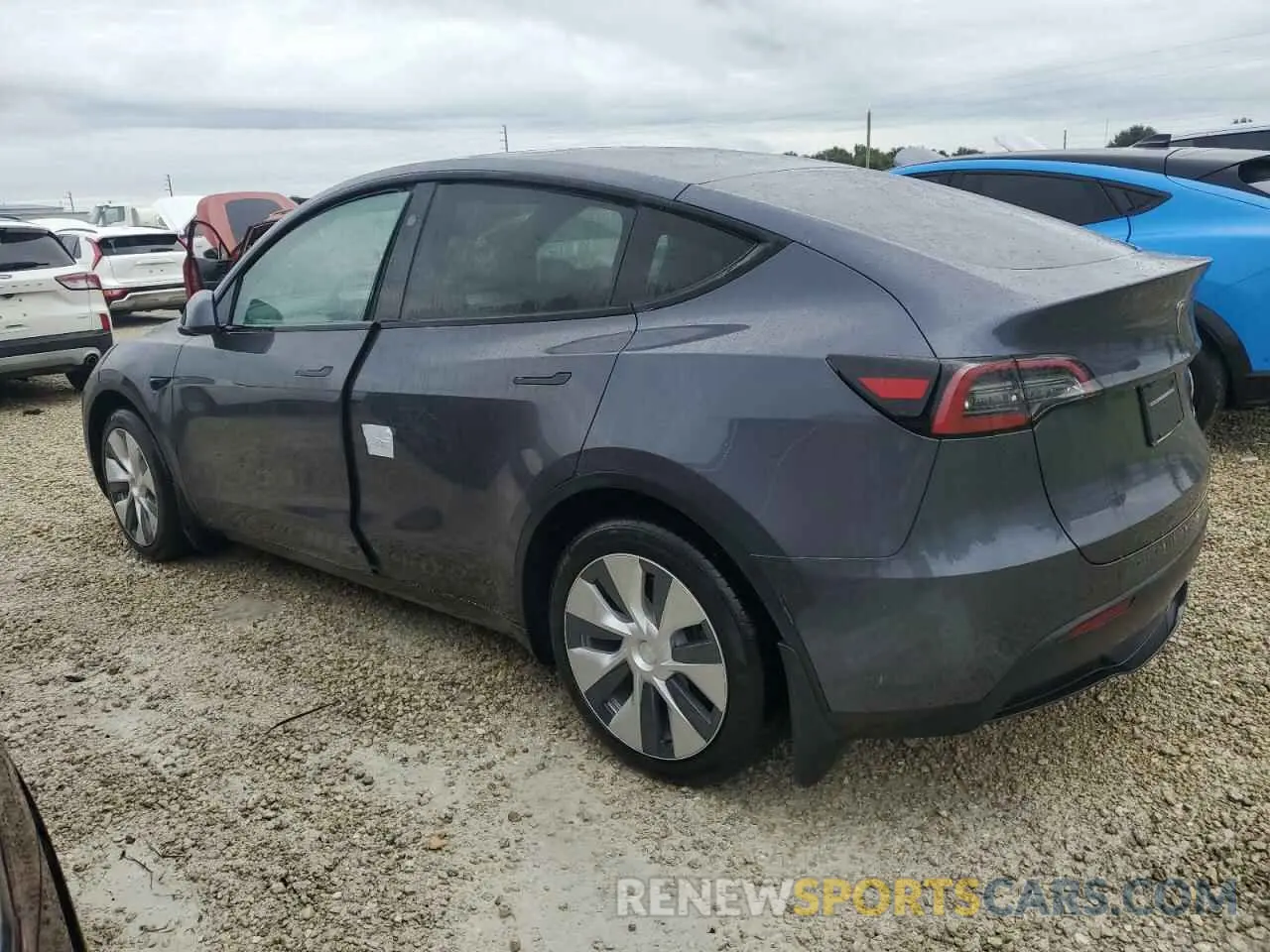 2 Photograph of a damaged car 7SAYGDEE8PF875383 TESLA MODEL Y 2023