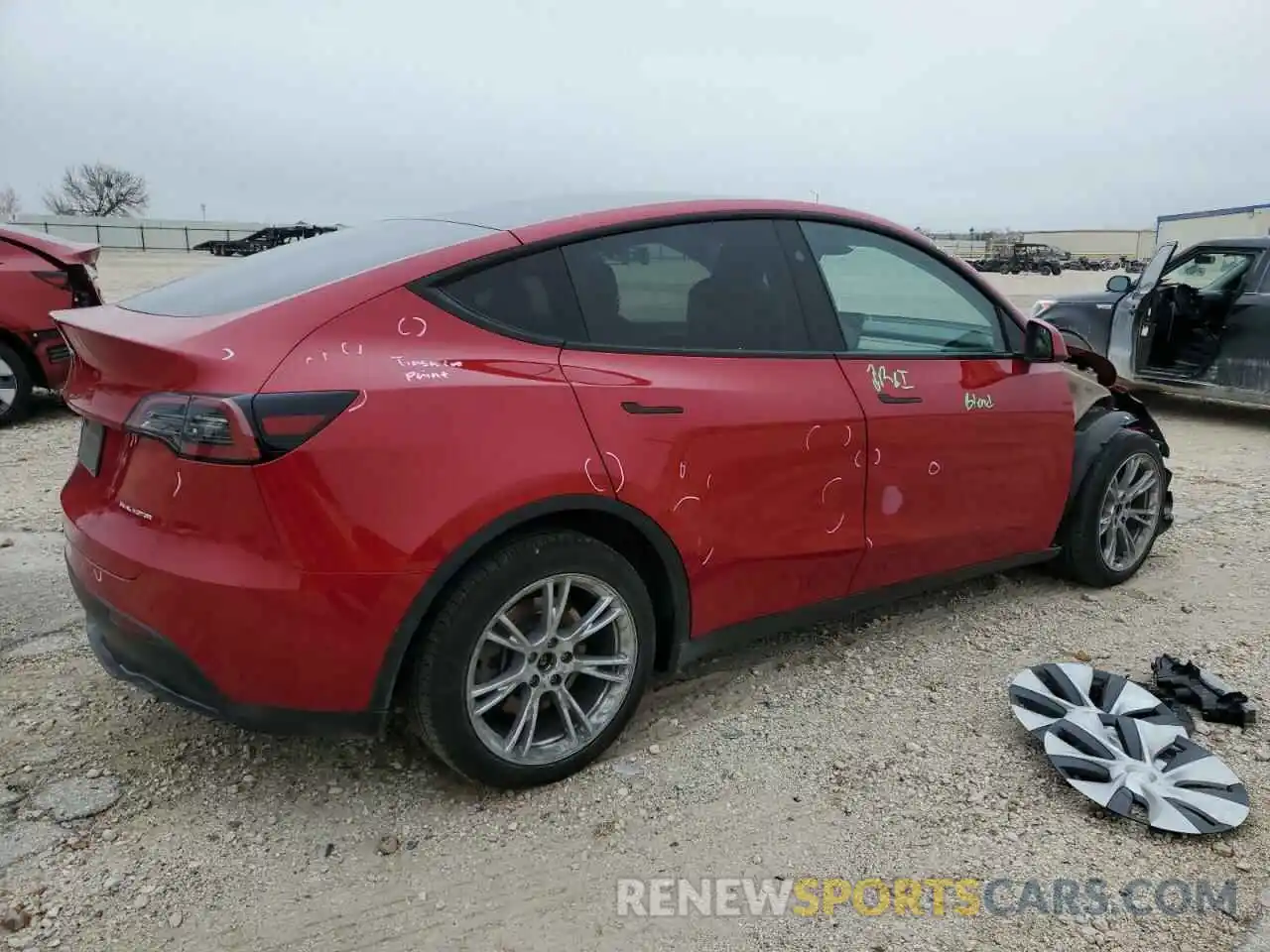 3 Photograph of a damaged car 7SAYGDEE8PF880244 TESLA MODEL Y 2023