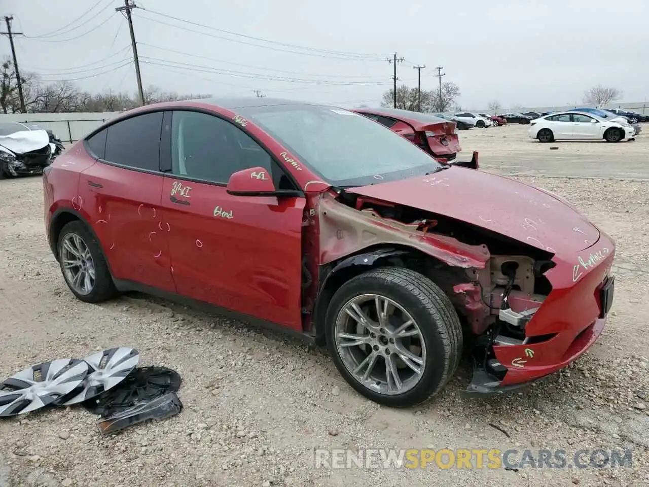 4 Photograph of a damaged car 7SAYGDEE8PF880244 TESLA MODEL Y 2023