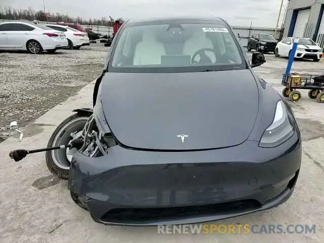 11 Photograph of a damaged car 7SAYGDEE8PF884567 TESLA MODEL Y 2023