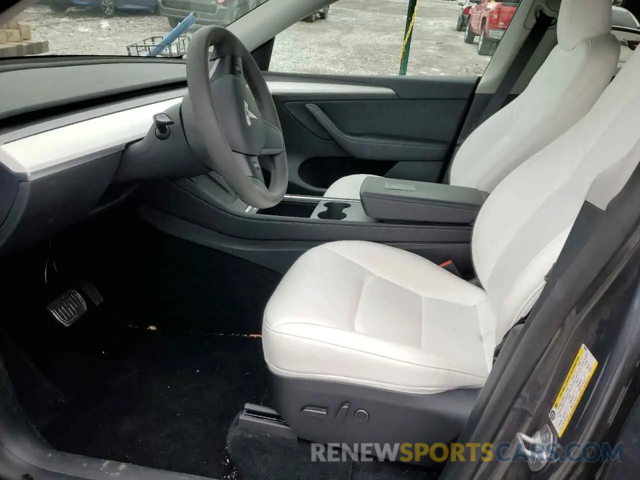 7 Photograph of a damaged car 7SAYGDEE8PF884567 TESLA MODEL Y 2023