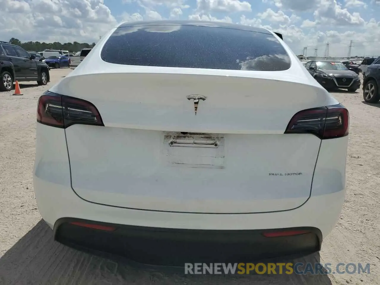6 Photograph of a damaged car 7SAYGDEE8PF887646 TESLA MODEL Y 2023
