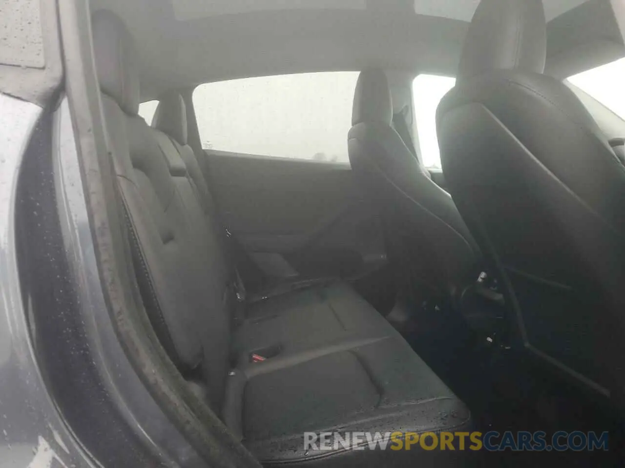 11 Photograph of a damaged car 7SAYGDEE8PF895293 TESLA MODEL Y 2023