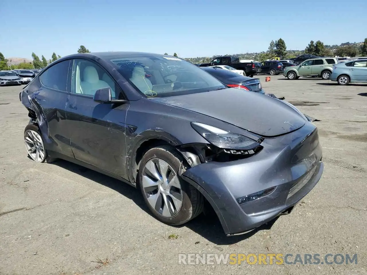 4 Photograph of a damaged car 7SAYGDEE8PF896945 TESLA MODEL Y 2023