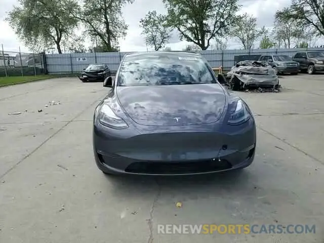 10 Photograph of a damaged car 7SAYGDEE8PF899389 TESLA MODEL Y 2023