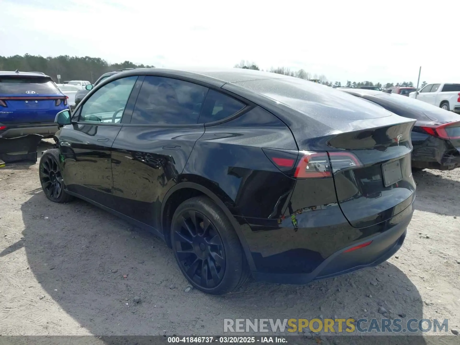 3 Photograph of a damaged car 7SAYGDEE9PA051535 TESLA MODEL Y 2023