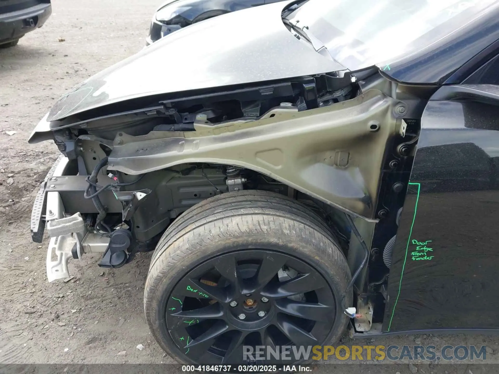 6 Photograph of a damaged car 7SAYGDEE9PA051535 TESLA MODEL Y 2023