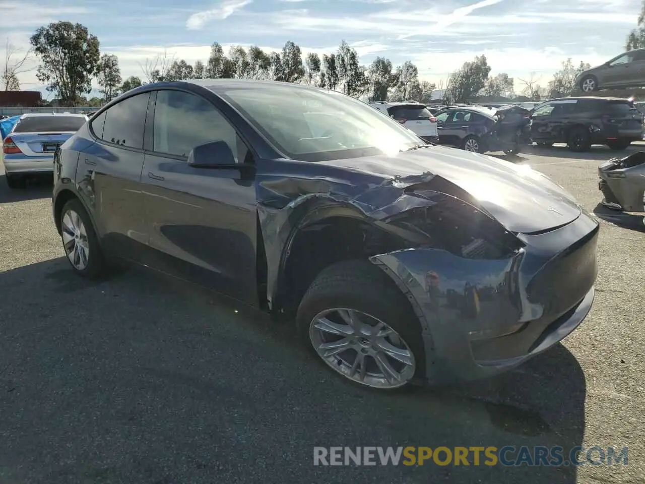 4 Photograph of a damaged car 7SAYGDEE9PA065953 TESLA MODEL Y 2023