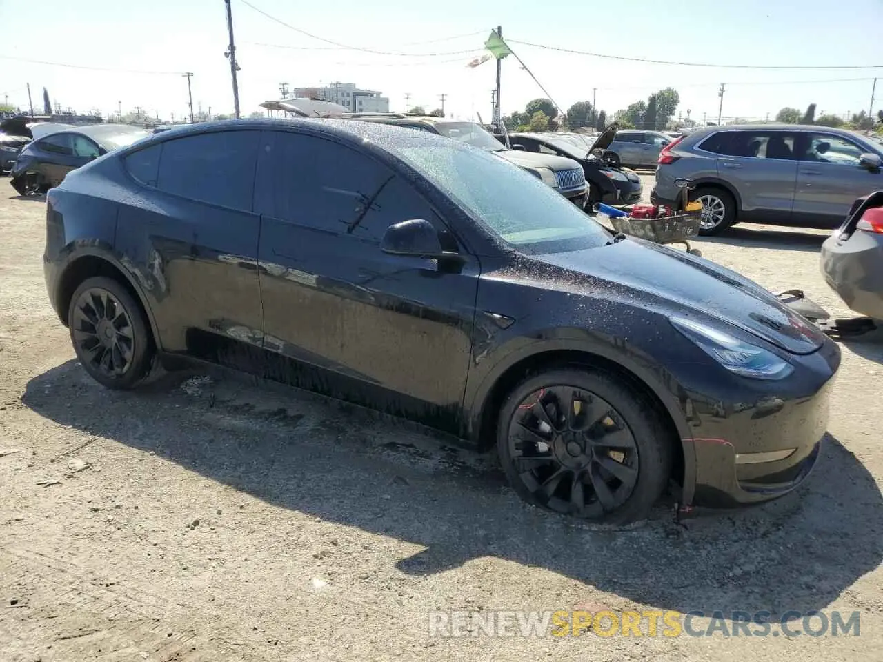 4 Photograph of a damaged car 7SAYGDEE9PA073857 TESLA MODEL Y 2023