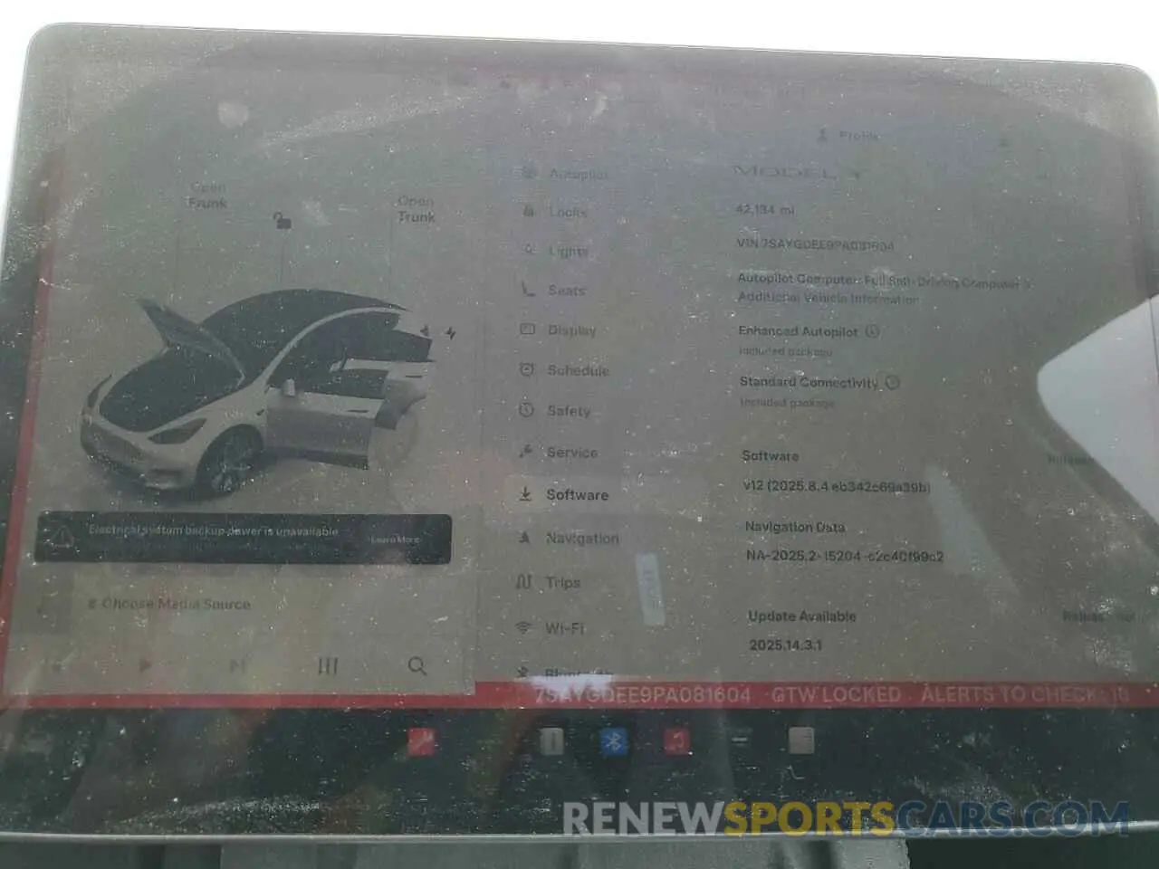 9 Photograph of a damaged car 7SAYGDEE9PA081604 TESLA MODEL Y 2023