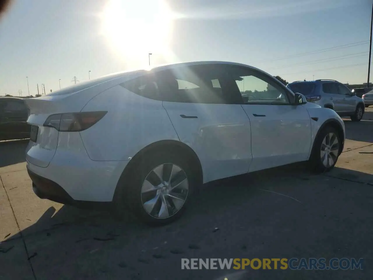 3 Photograph of a damaged car 7SAYGDEE9PA099715 TESLA MODEL Y 2023