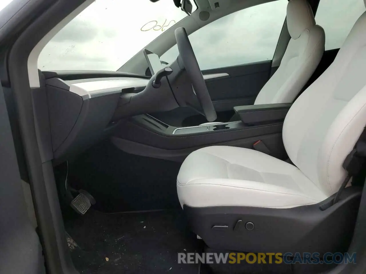 7 Photograph of a damaged car 7SAYGDEE9PA101155 TESLA MODEL Y 2023