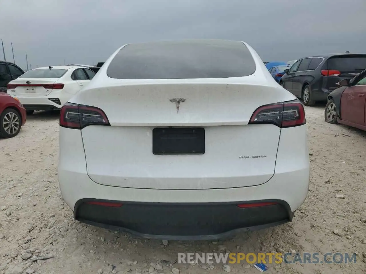 6 Photograph of a damaged car 7SAYGDEE9PA109160 TESLA MODEL Y 2023