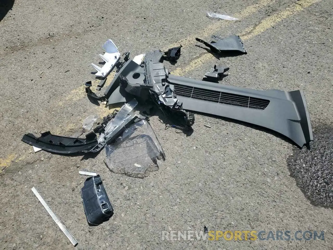 12 Photograph of a damaged car 7SAYGDEE9PA115279 TESLA MODEL Y 2023