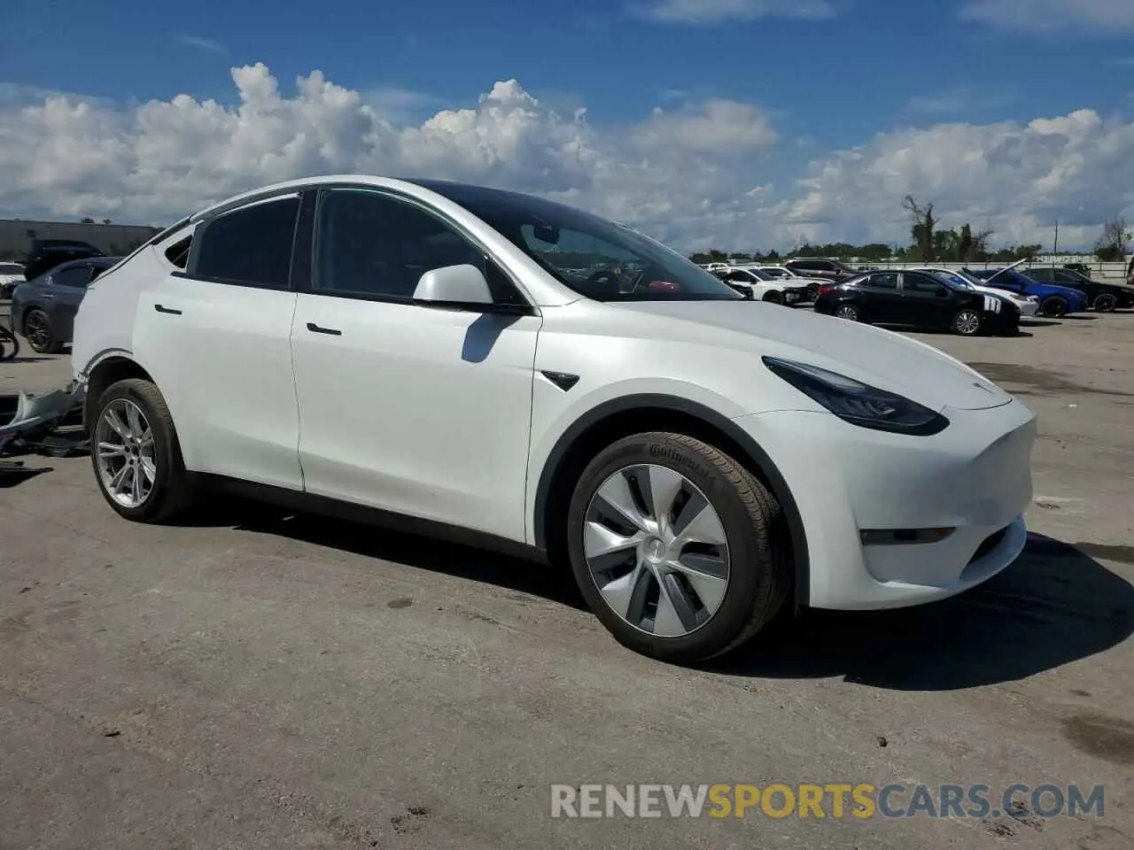 4 Photograph of a damaged car 7SAYGDEE9PA124113 TESLA MODEL Y 2023