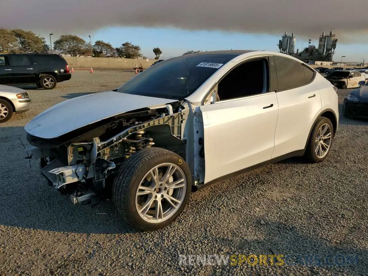1 Photograph of a damaged car 7SAYGDEE9PA129876 TESLA MODEL Y 2023