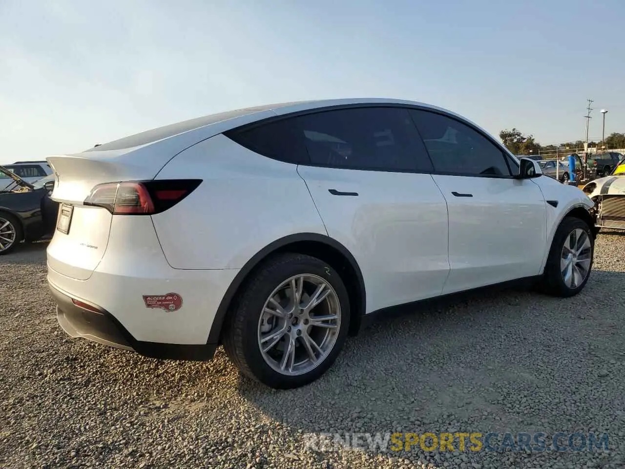 3 Photograph of a damaged car 7SAYGDEE9PA129876 TESLA MODEL Y 2023