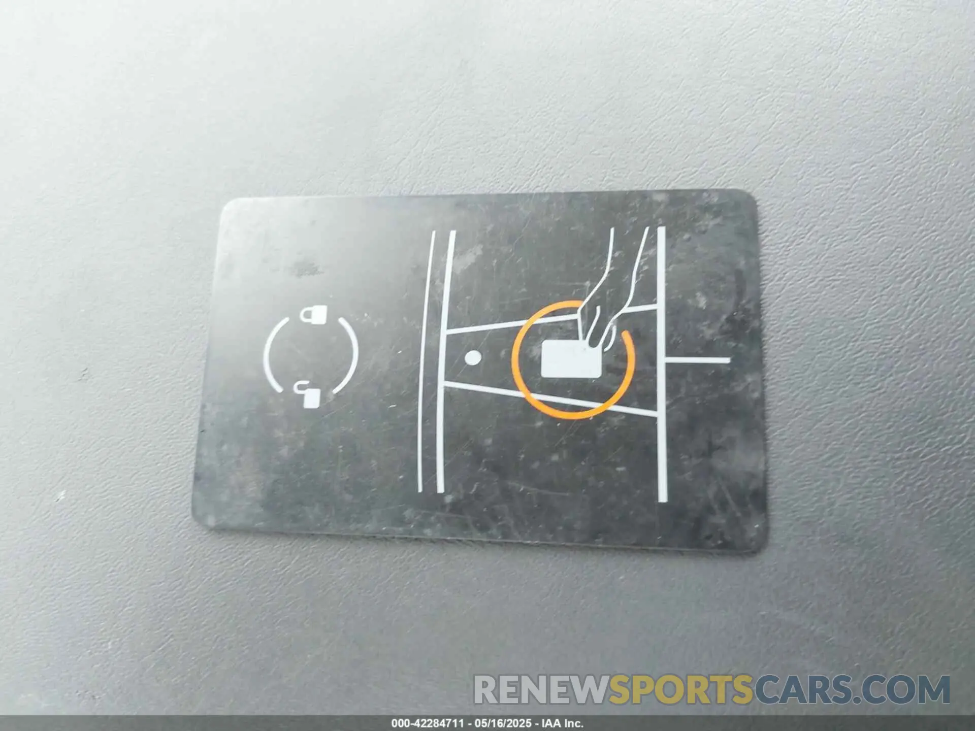 11 Photograph of a damaged car 7SAYGDEE9PA130624 TESLA MODEL Y 2023