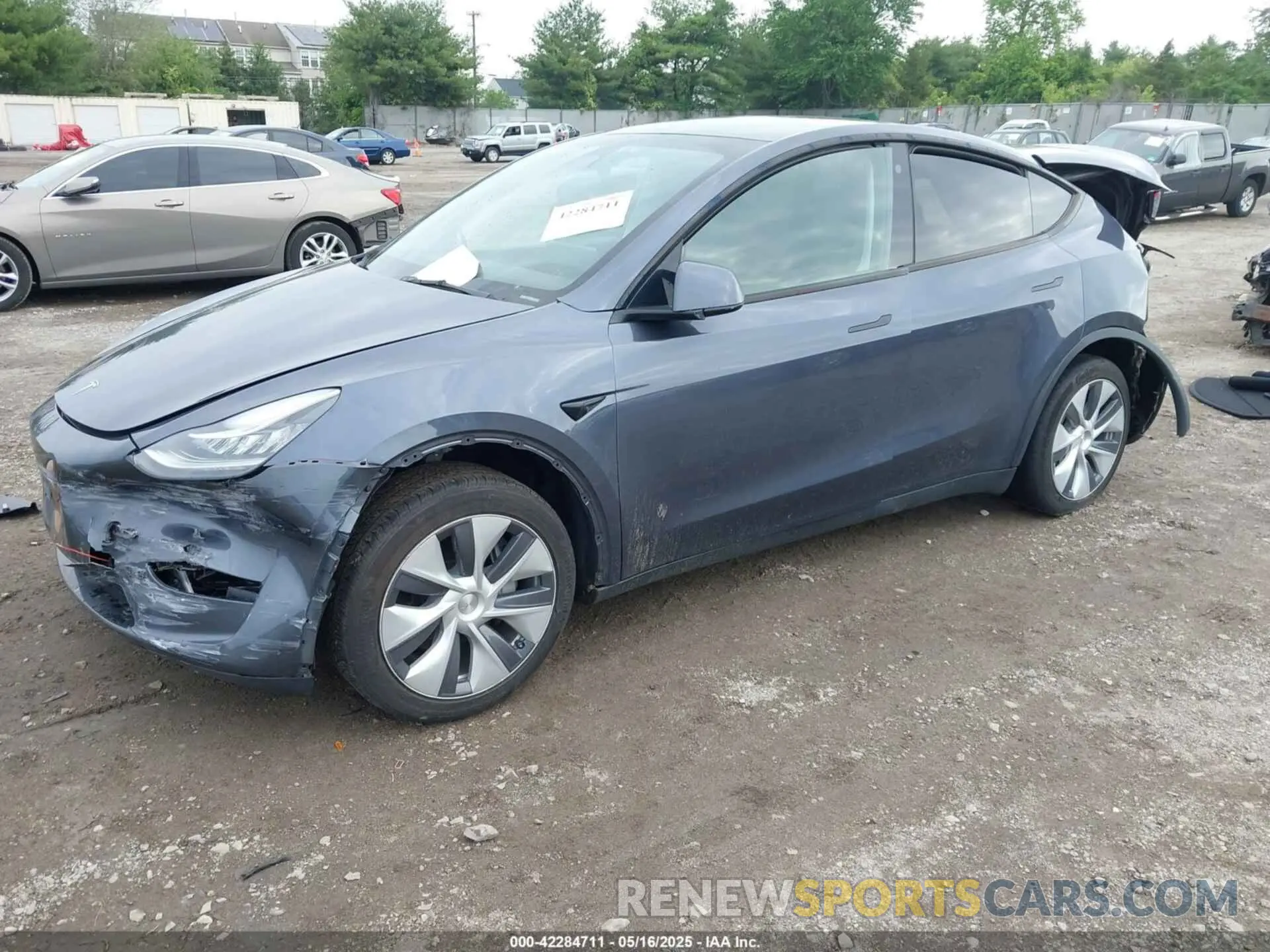 2 Photograph of a damaged car 7SAYGDEE9PA130624 TESLA MODEL Y 2023