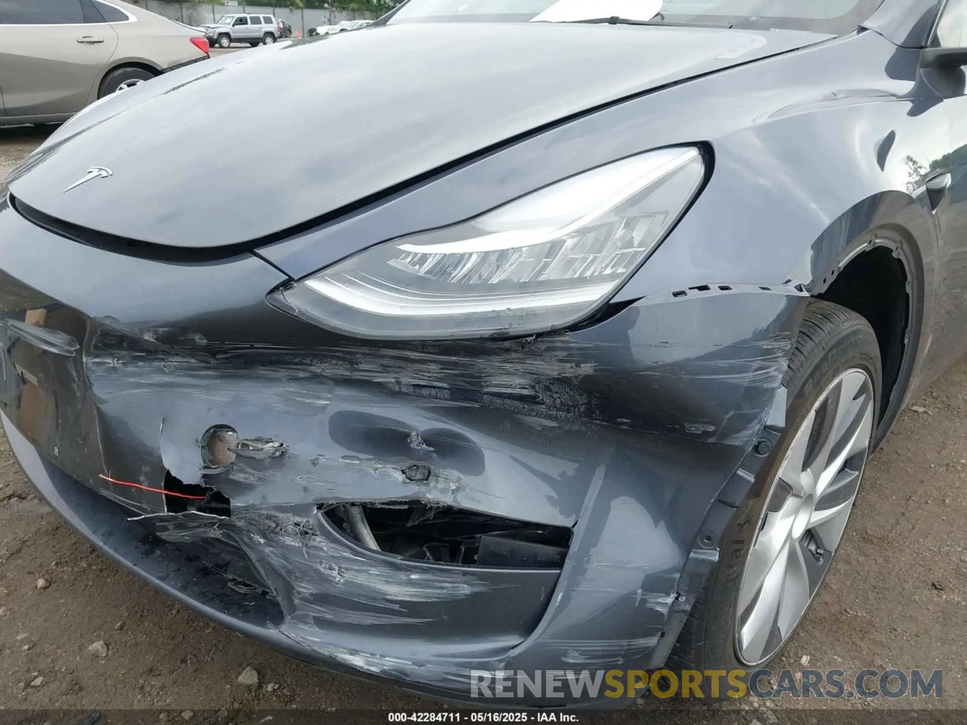 6 Photograph of a damaged car 7SAYGDEE9PA130624 TESLA MODEL Y 2023