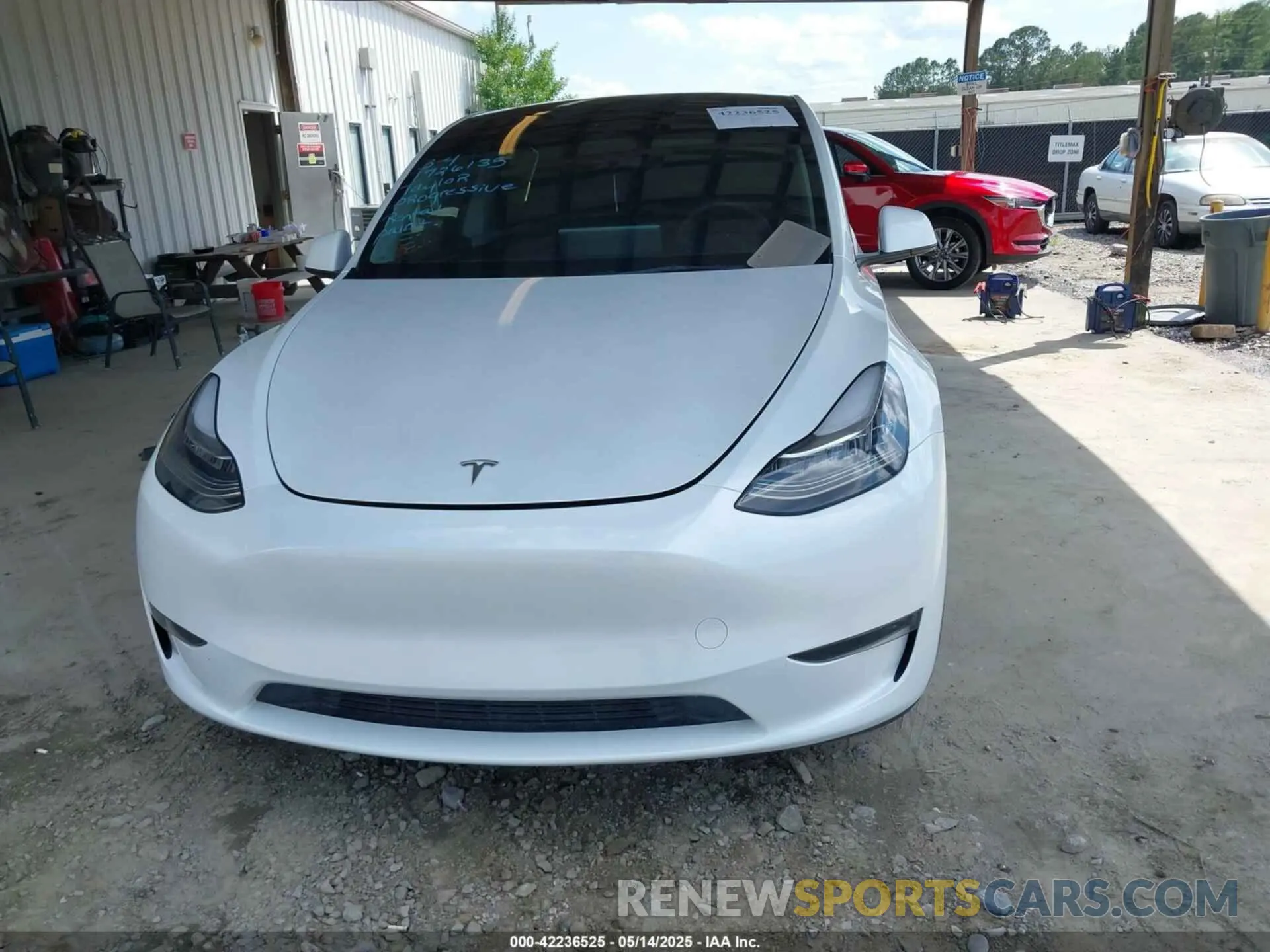 13 Photograph of a damaged car 7SAYGDEE9PA155071 TESLA MODEL Y 2023