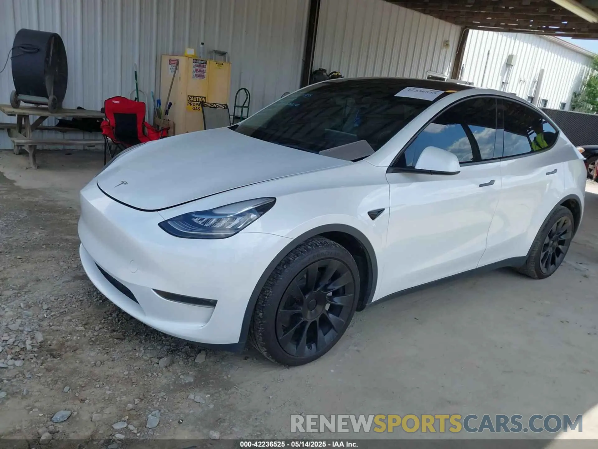 2 Photograph of a damaged car 7SAYGDEE9PA155071 TESLA MODEL Y 2023