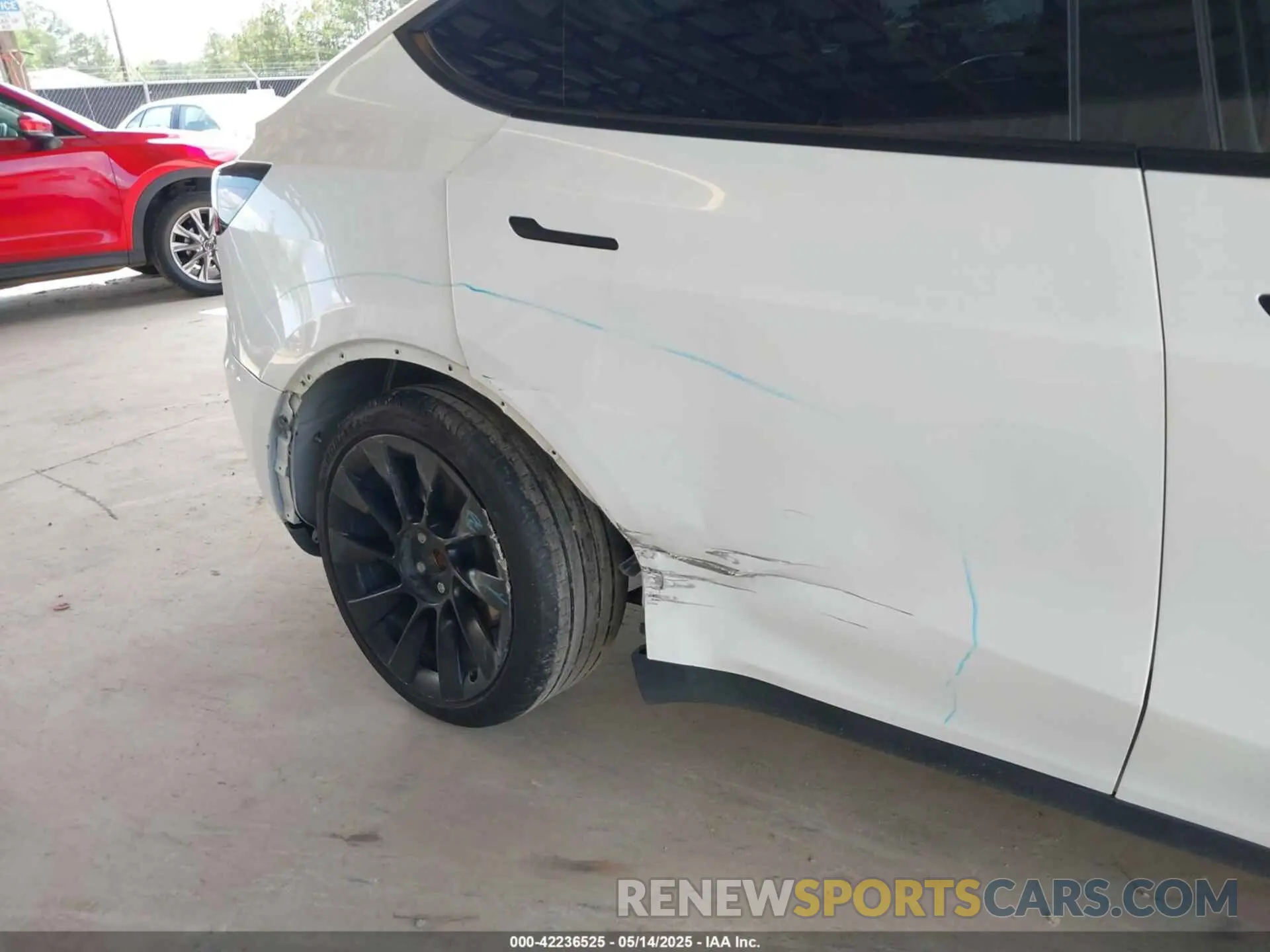 6 Photograph of a damaged car 7SAYGDEE9PA155071 TESLA MODEL Y 2023
