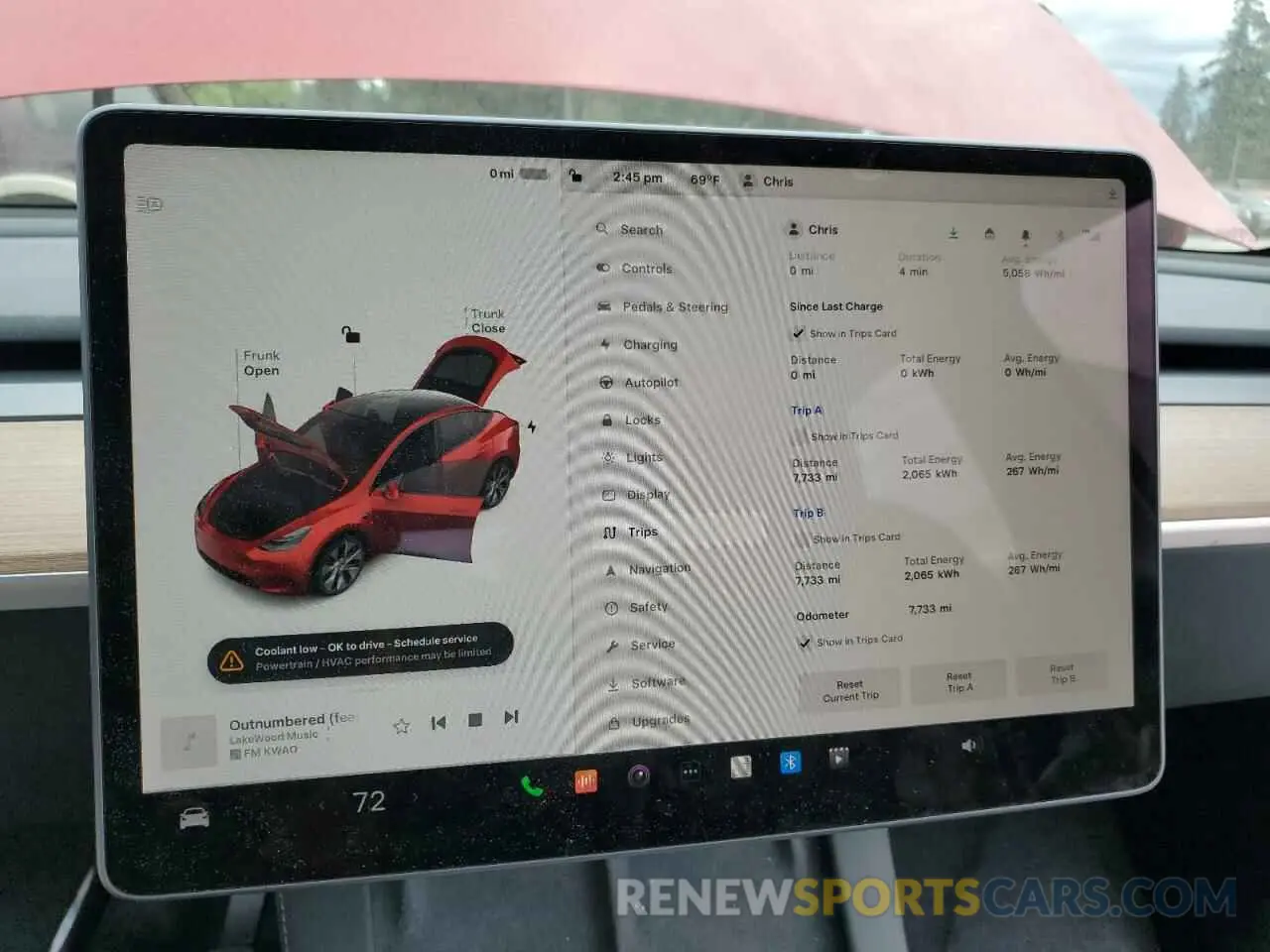 9 Photograph of a damaged car 7SAYGDEE9PA159590 TESLA MODEL Y 2023