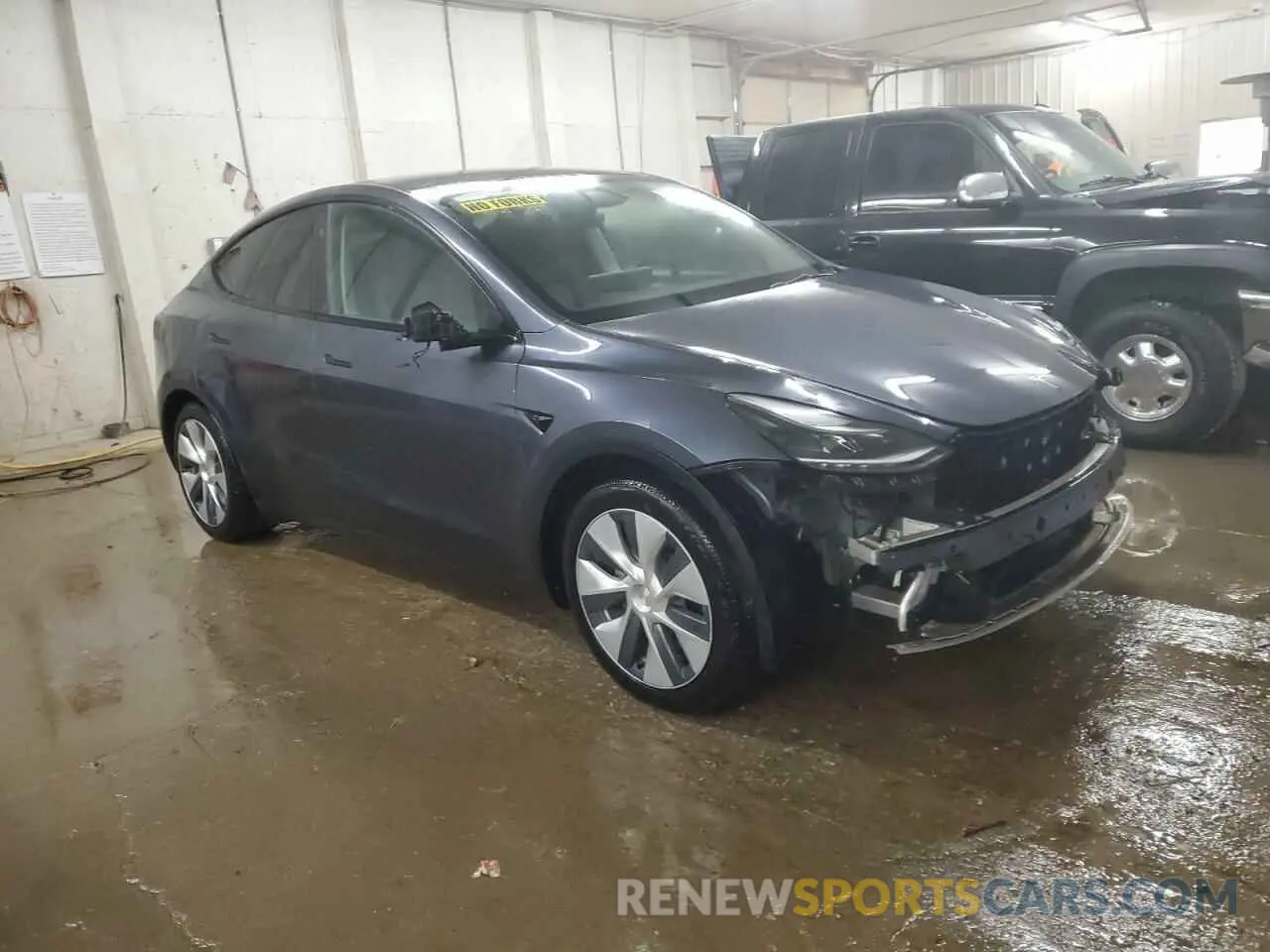 4 Photograph of a damaged car 7SAYGDEE9PA163235 TESLA MODEL Y 2023