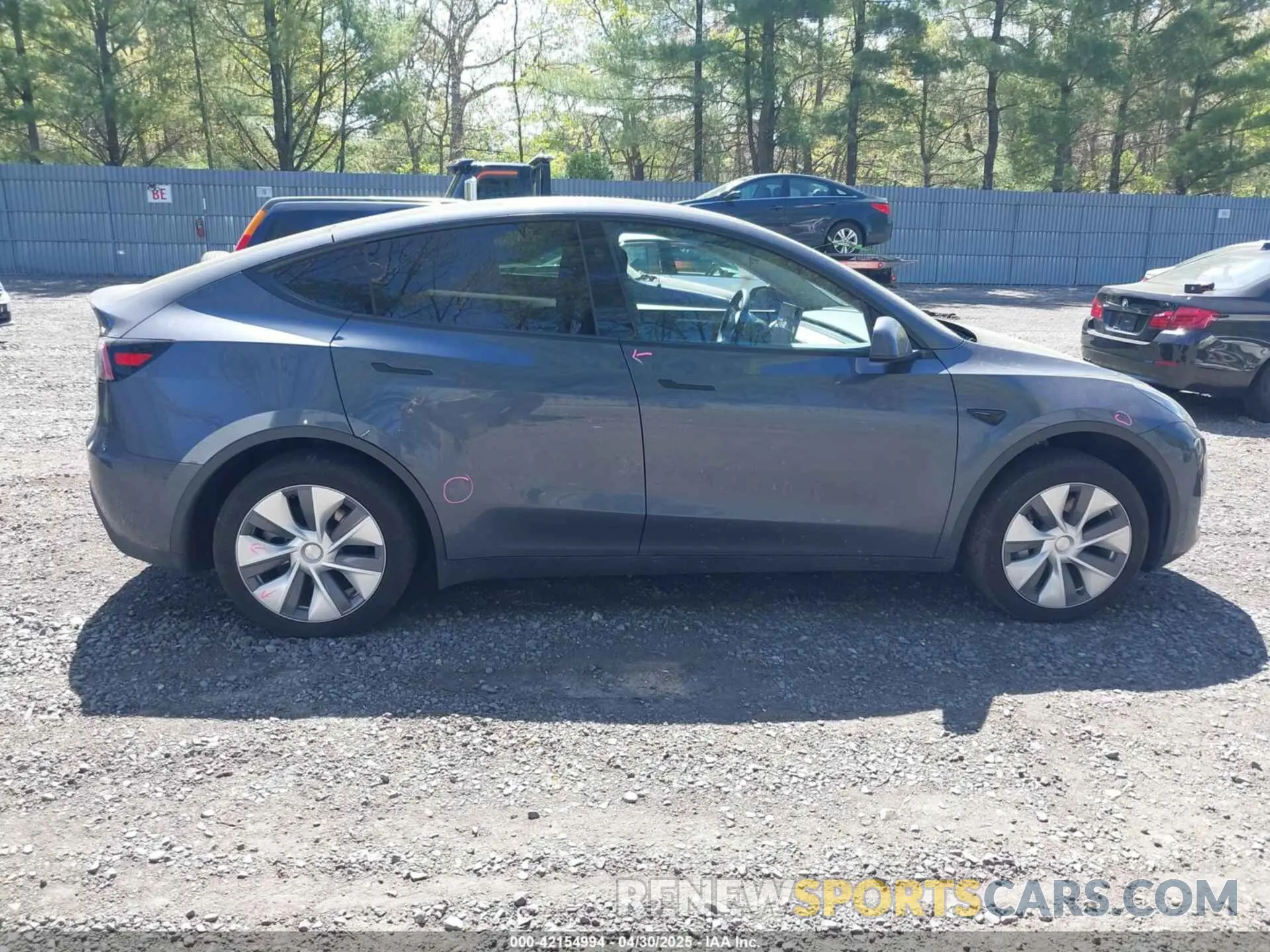 13 Photograph of a damaged car 7SAYGDEE9PA170556 TESLA MODEL Y 2023