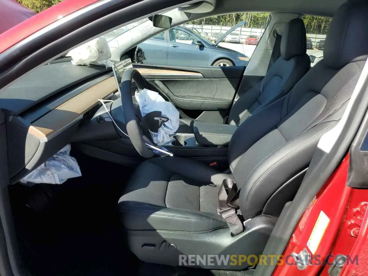 7 Photograph of a damaged car 7SAYGDEE9PA178219 TESLA MODEL Y 2023