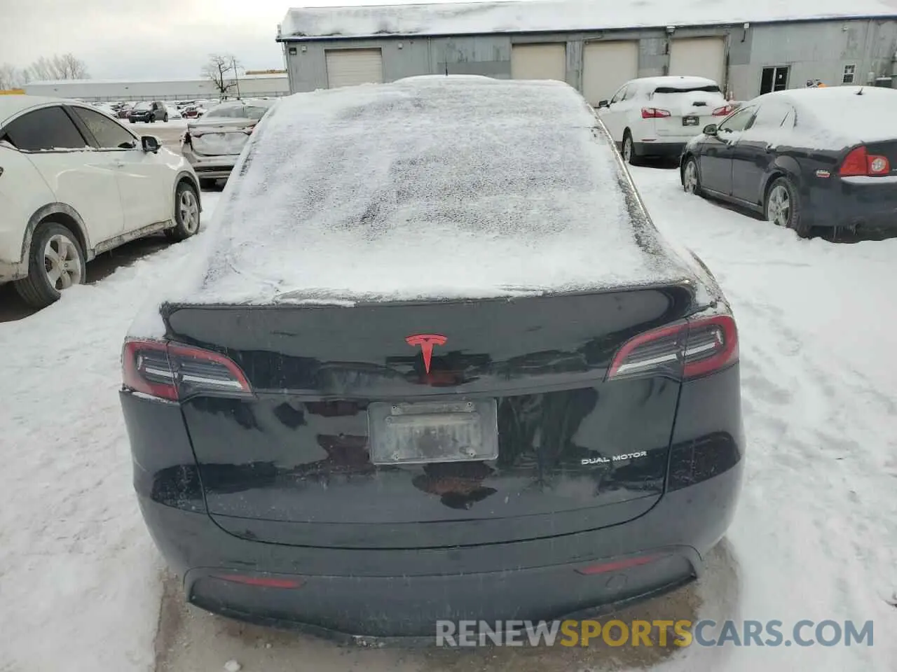 6 Photograph of a damaged car 7SAYGDEE9PA181525 TESLA MODEL Y 2023
