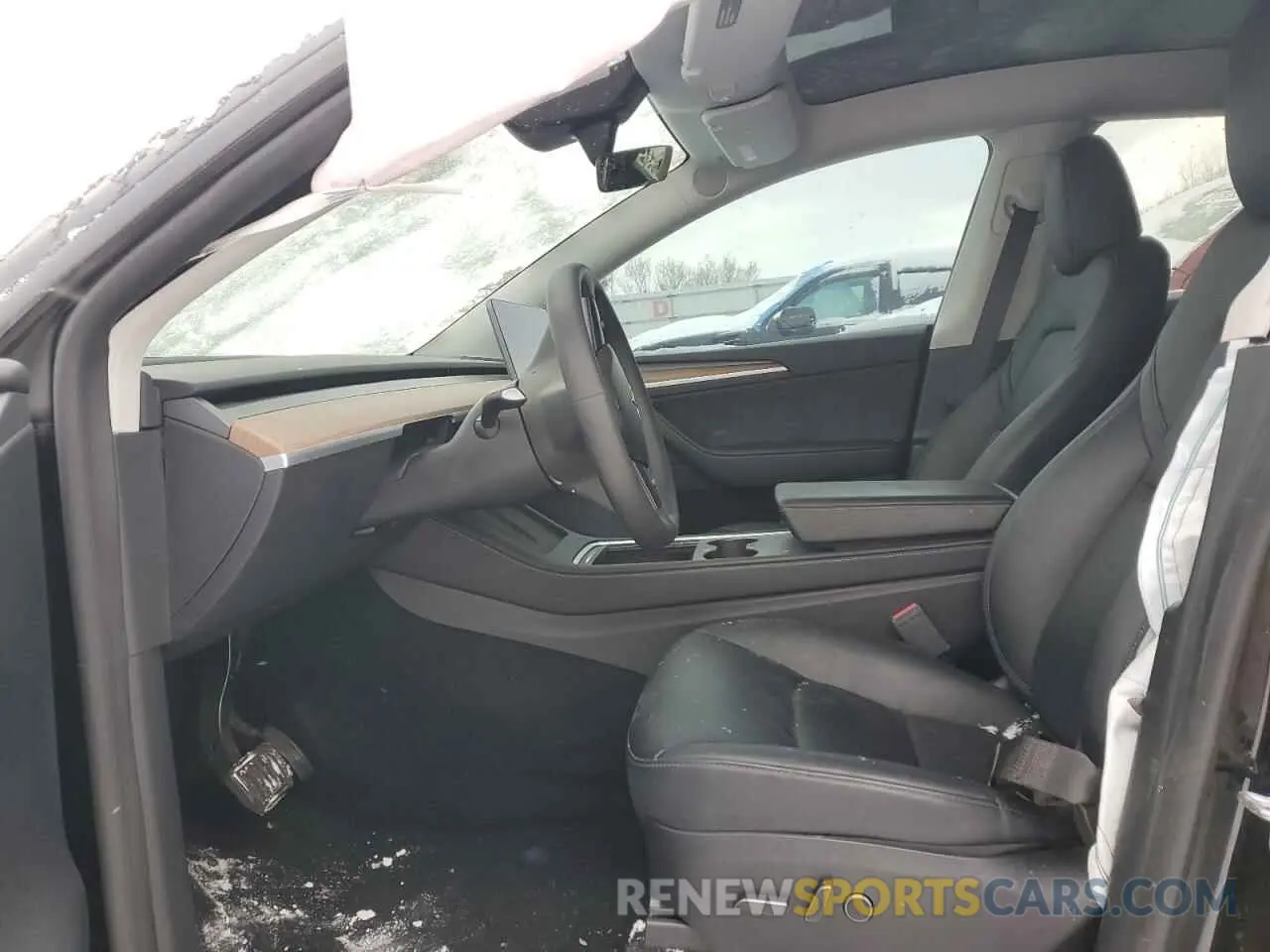 7 Photograph of a damaged car 7SAYGDEE9PA181525 TESLA MODEL Y 2023