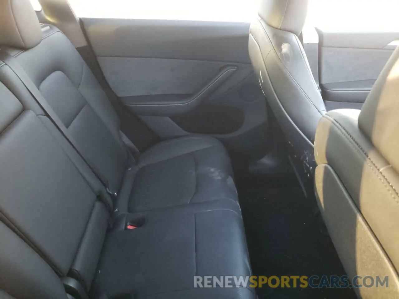 11 Photograph of a damaged car 7SAYGDEE9PA195814 TESLA MODEL Y 2023