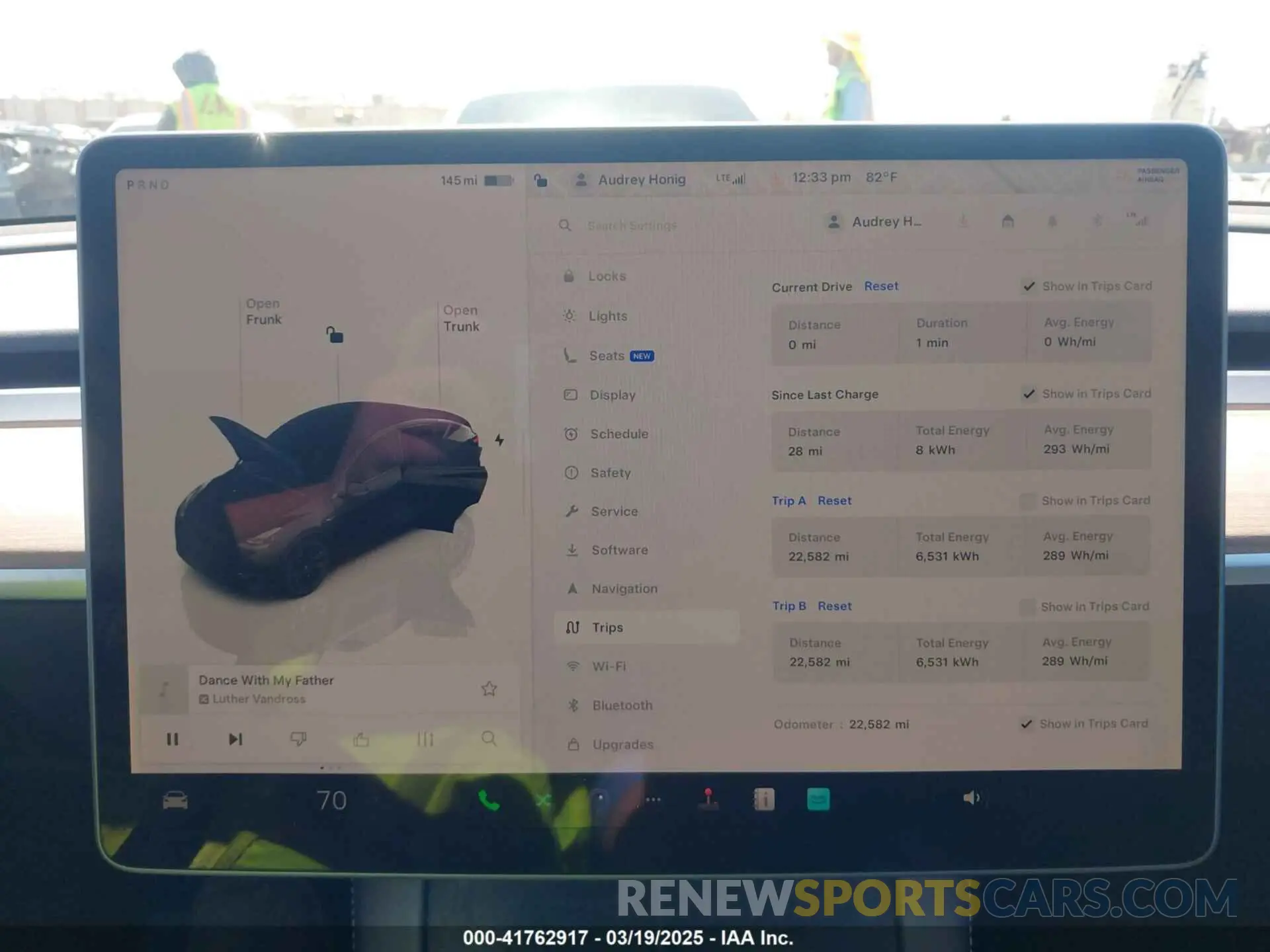 7 Photograph of a damaged car 7SAYGDEE9PF591096 TESLA MODEL Y 2023