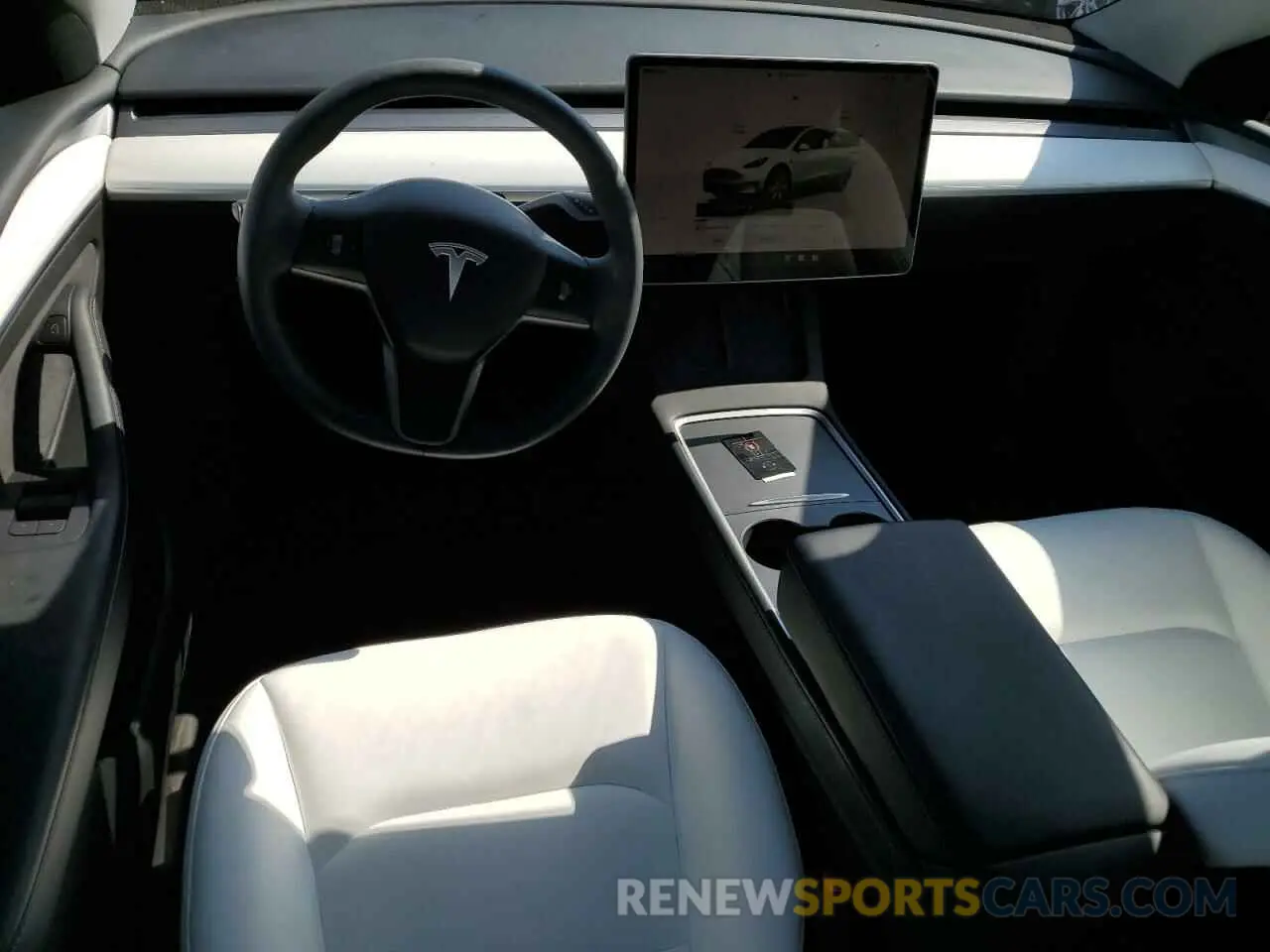 8 Photograph of a damaged car 7SAYGDEE9PF618460 TESLA MODEL Y 2023