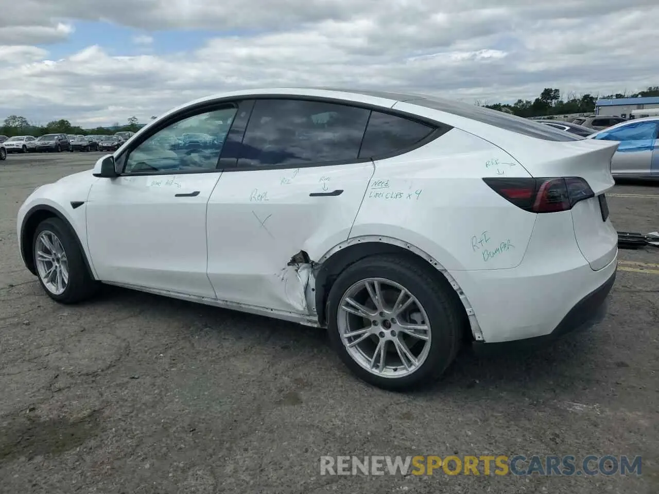 2 Photograph of a damaged car 7SAYGDEE9PF618796 TESLA MODEL Y 2023