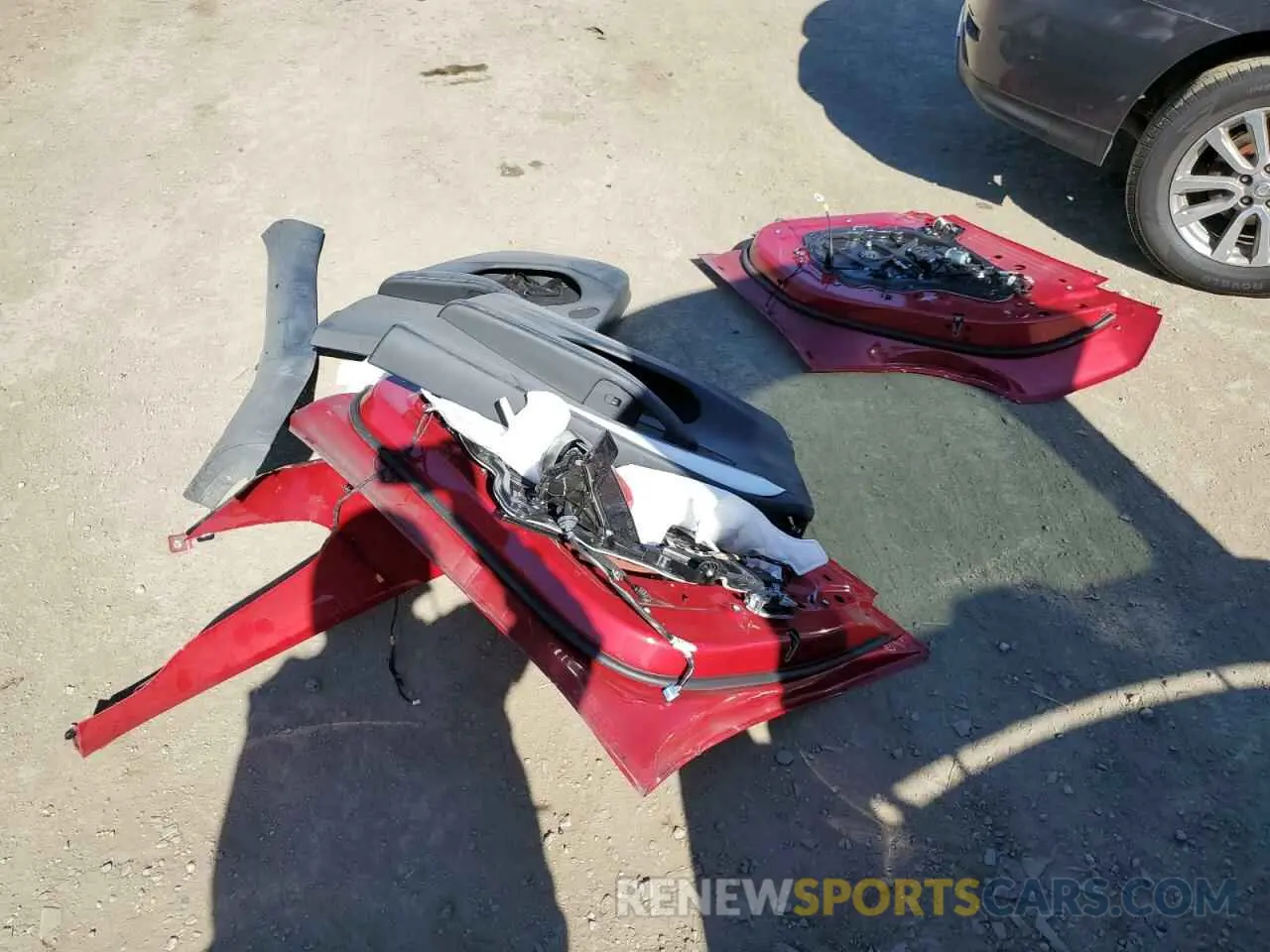 13 Photograph of a damaged car 7SAYGDEE9PF628437 TESLA MODEL Y 2023