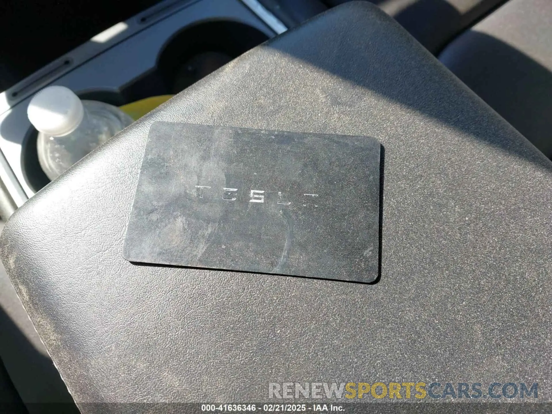 11 Photograph of a damaged car 7SAYGDEE9PF639969 TESLA MODEL Y 2023