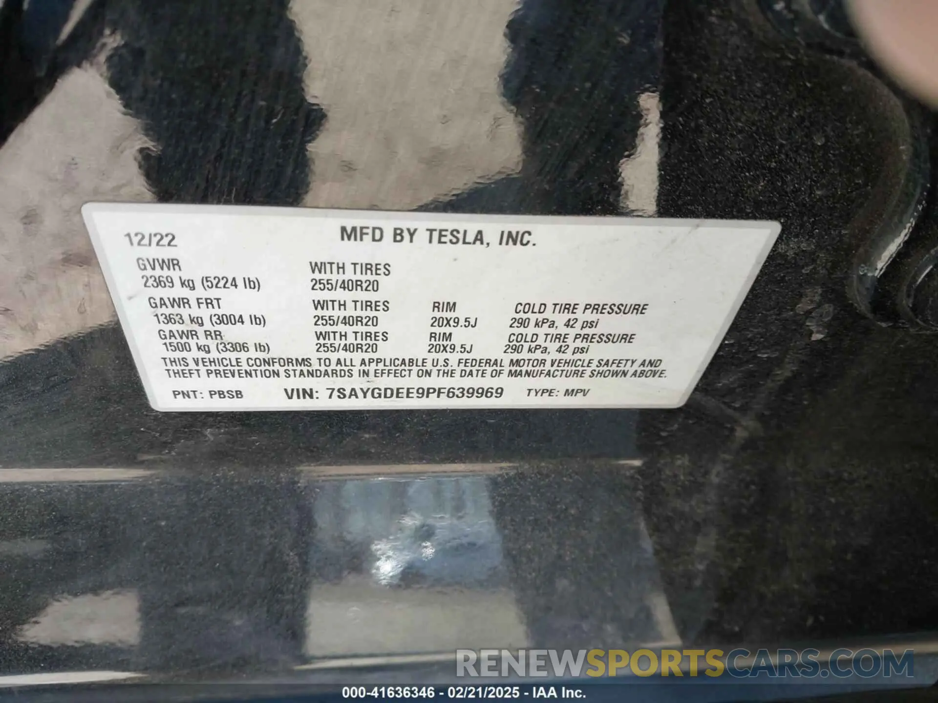 9 Photograph of a damaged car 7SAYGDEE9PF639969 TESLA MODEL Y 2023