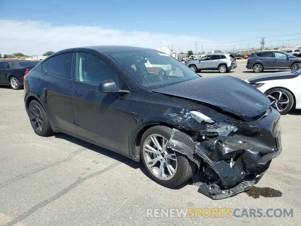 4 Photograph of a damaged car 7SAYGDEE9PF686242 TESLA MODEL Y 2023