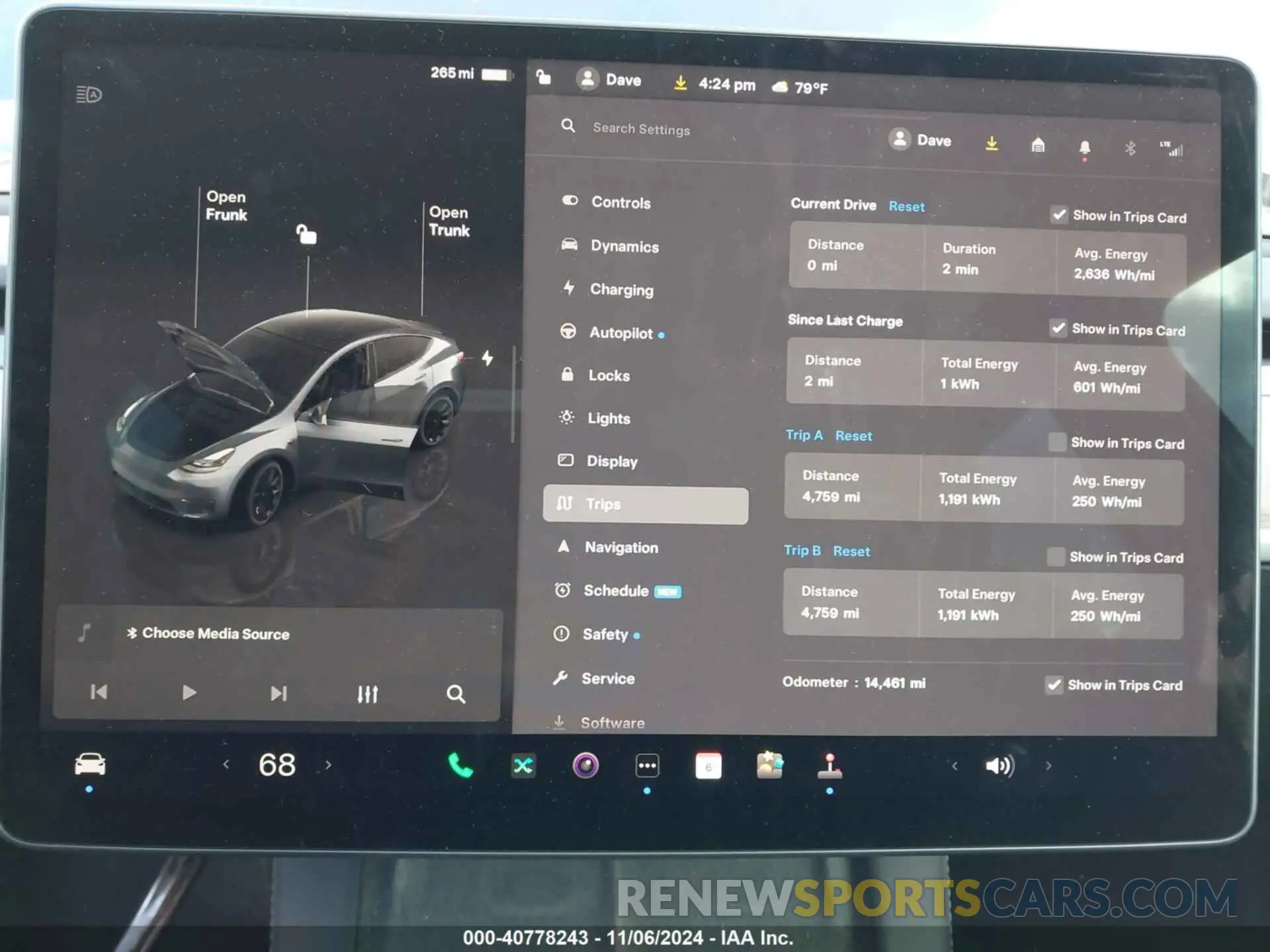 7 Photograph of a damaged car 7SAYGDEE9PF698097 TESLA MODEL Y 2023