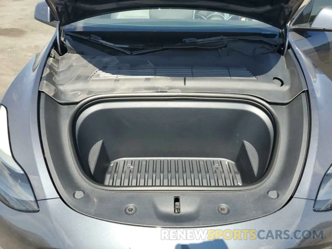 11 Photograph of a damaged car 7SAYGDEE9PF748268 TESLA MODEL Y 2023