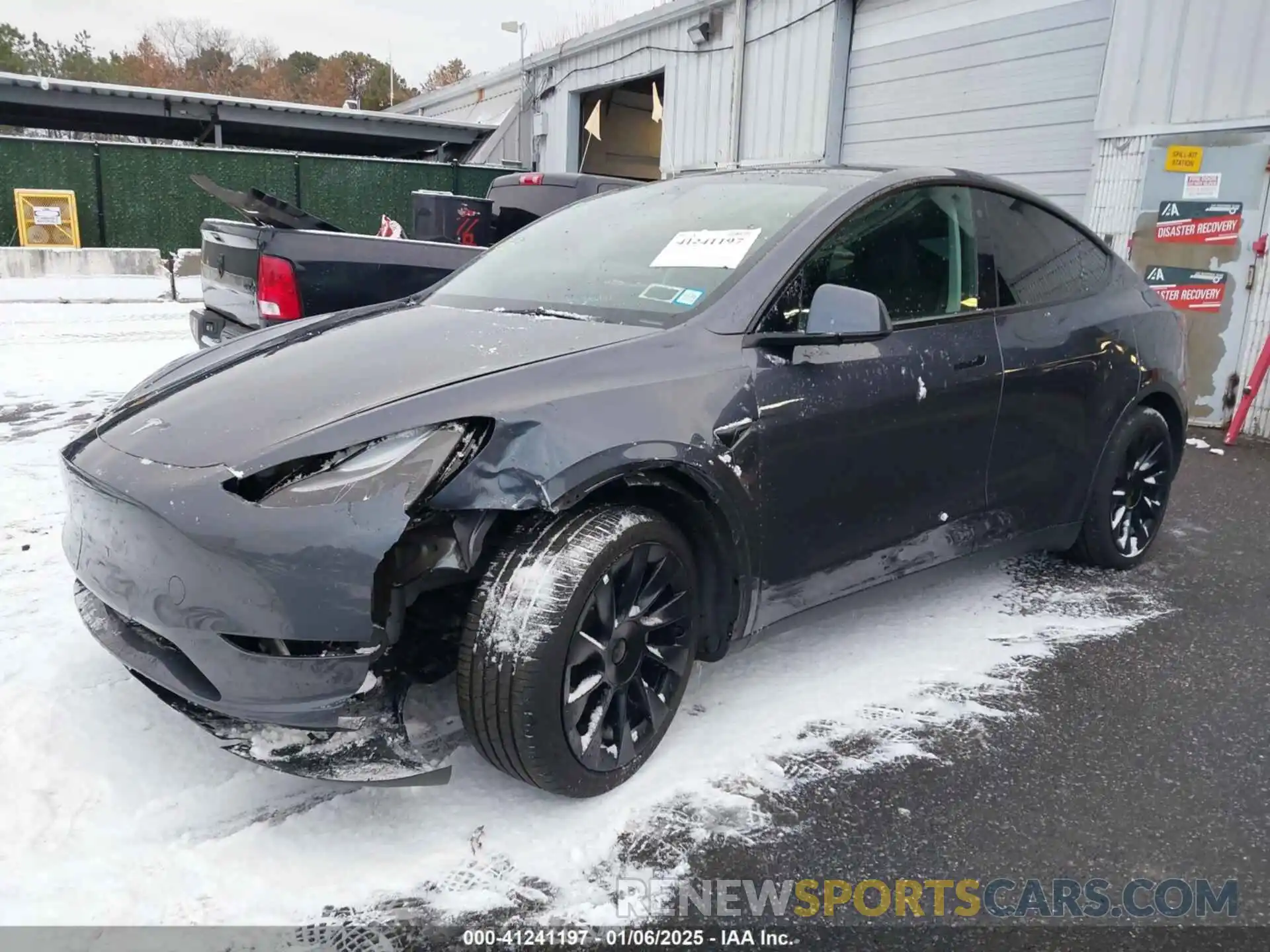 2 Photograph of a damaged car 7SAYGDEE9PF756581 TESLA MODEL Y 2023