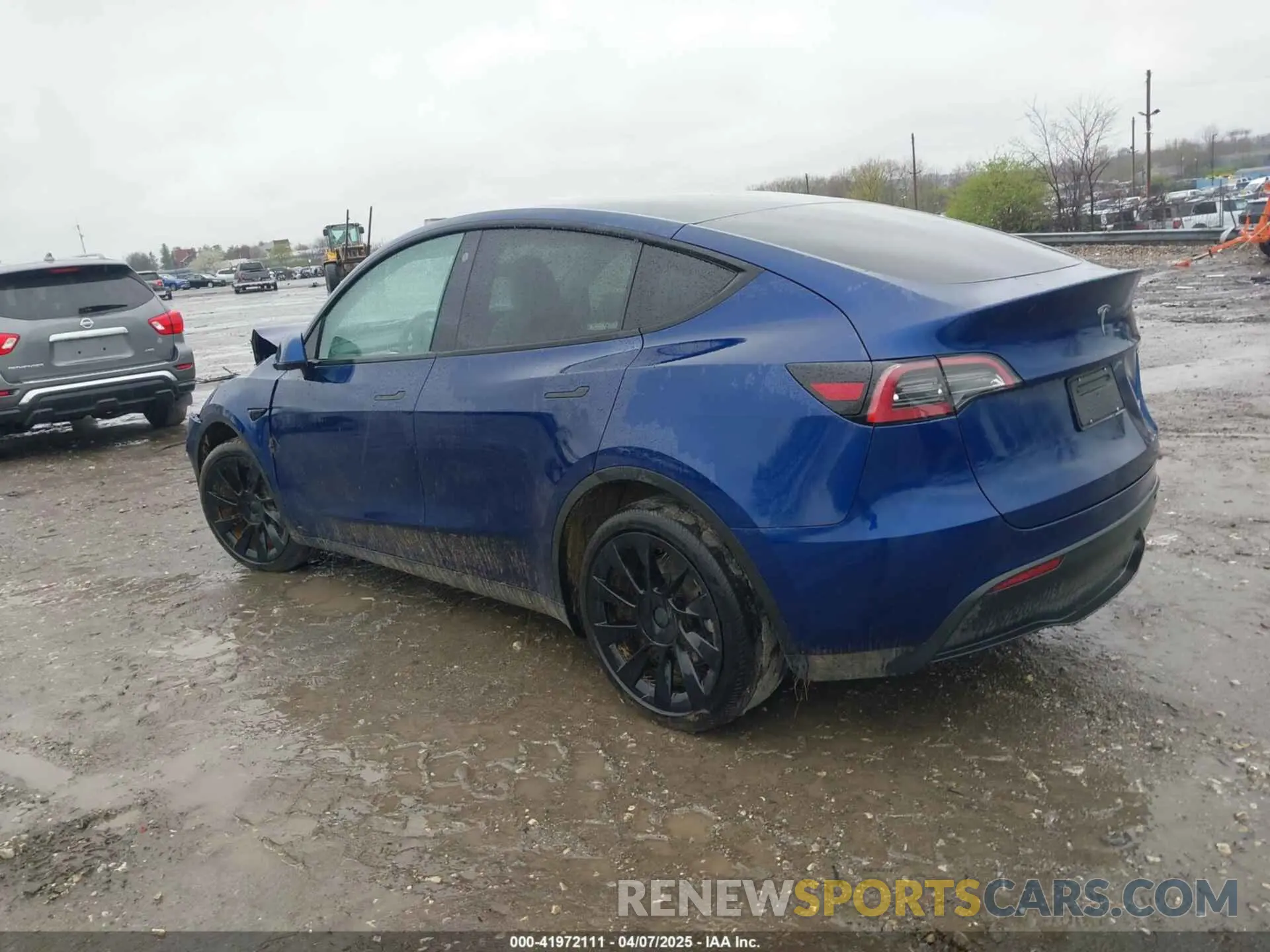 3 Photograph of a damaged car 7SAYGDEE9PF770268 TESLA MODEL Y 2023