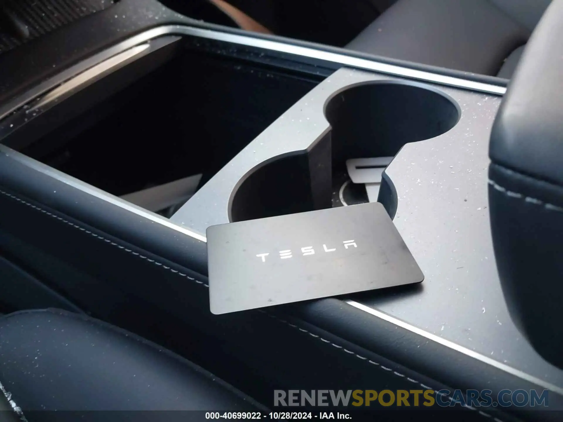 11 Photograph of a damaged car 7SAYGDEE9PF806749 TESLA MODEL Y 2023